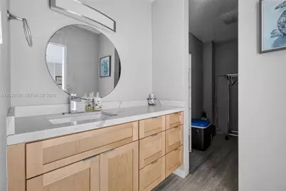 800 West Ave #533, Miami Beach, FL 33139 - Photo 17