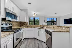 4600 SW 160th Ave, Miramar, FL 33027 - Photo 3