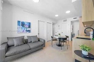 121 NE 5th St, Miami, FL 33132 - Photo 3