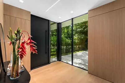 3579 Avocado Ave, Miami, FL 33133 - Photo 9