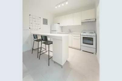 3676 Oak Ave #5, Miami, FL 33133 - Photo 5