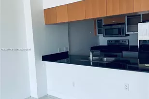 1750 N Bayshore Dr, Miami, FL 33132 - Photo 3