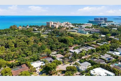 291 E Shore Dr E, Miami, FL 33133 - Photo 81