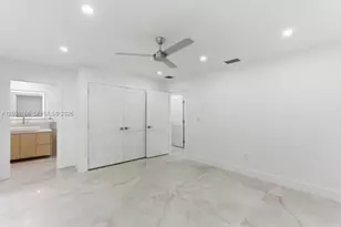 291 E Shore Dr E, Miami, FL 33133 - Photo 43