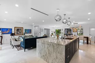291 E Shore Dr E, Miami, FL 33133 - Photo 51