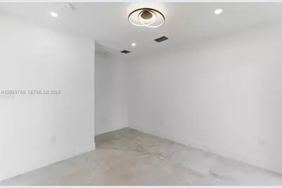 291 E Shore Dr E, Miami, FL 33133 - Photo 19