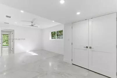 291 E Shore Dr E, Miami, FL 33133 - Photo 41