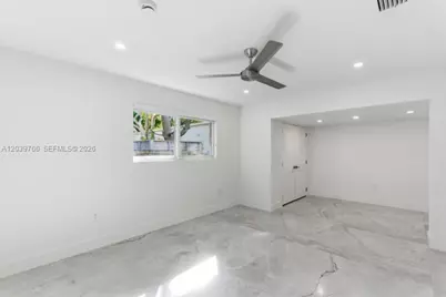291 E Shore Dr E, Miami, FL 33133 - Photo 37