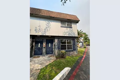 4625 NW 9th Dr #4625, Plantation, FL 33317 - Photo 1