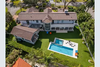 165 Paloma Dr, Coral Gables, FL 33143 - Photo 3