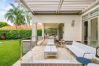 165 Paloma Dr, Coral Gables, FL 33143 - Photo 29