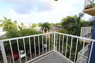 4550 NW 9th St, Miami, FL 33126 - Photo 11