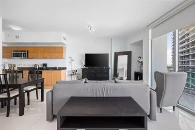 350 S Miami Ave #2815, Miami, FL 33130 - Photo 11