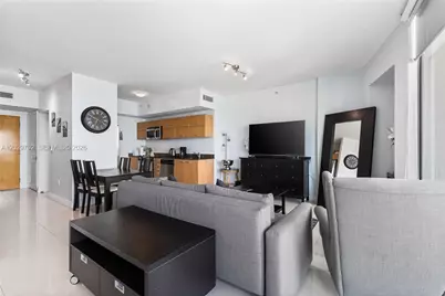 350 S Miami Ave #2815, Miami, FL 33130 - Photo 7