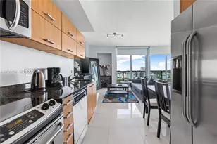350 S Miami Ave, Miami, FL 33130 - Photo 15