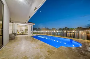 935 Gulfstream Ct, Weston, FL 33327 - Photo 7