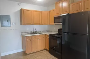 715 NE 2nd Ave, Fort Lauderdale, FL 33304 - Photo 7