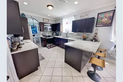 2105 NE 38th Rd, Homestead, FL 33033 - Photo 15