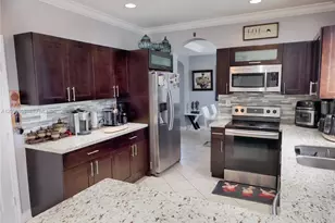 2105 NE 38th Rd, Homestead, FL 33033 - Photo 17