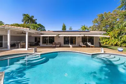 1014 Jefferson St, Hollywood, FL 33019 - Photo 1