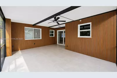 1155 Hayes St, Hollywood, FL 33019 - Photo 17