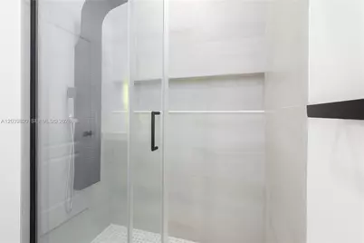 5853 NW 111th Ave, Doral, FL 33178 - Photo 39