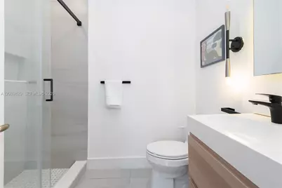 5853 NW 111th Ave, Doral, FL 33178 - Photo 37