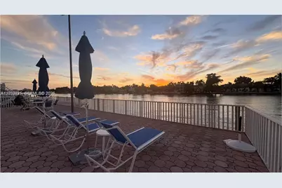 5700 Collins Ave #3N, Miami Beach, FL 33140 - Photo 13
