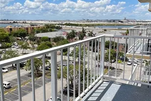 4550 NW 9th St, Miami, FL 33126 - Photo 7