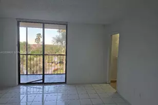 8635 NW 8th St, Miami, FL 33126 - Photo 5