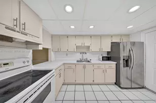505 NW 177th St, Miami Gardens, FL 33169 - Photo 7