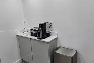 17600 N Bay Rd, Sunny Isles Beach, FL 33160 - Photo 21