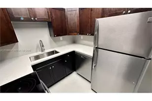 7826 NW 40th St, Coral Springs, FL 33065 - Photo 3