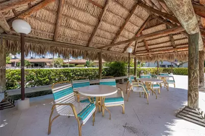 601 Leslie Dr, Hallandale Beach, FL 33009 - Photo 21