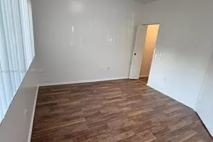 2550 SW 18th Terrace, Fort Lauderdale, FL 33315 - Photo 13
