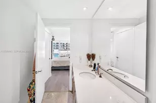 1050 Brickell Ave, Miami, FL 33131 - Photo 31