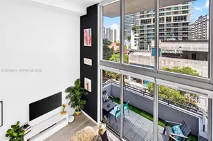 1050 Brickell Ave, Miami, FL 33131 - Photo 19