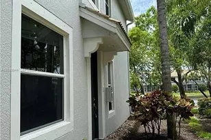 15498 Marcello Cir, Naples, FL 34110 - Photo 3