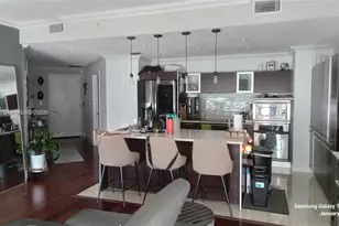 1900 N Bayshore Dr, Miami, FL 33132 - Photo 19