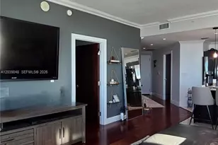 1900 N Bayshore Dr, Miami, FL 33132 - Photo 23