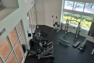 1900 N Bayshore Dr, Miami, FL 33132 - Photo 33