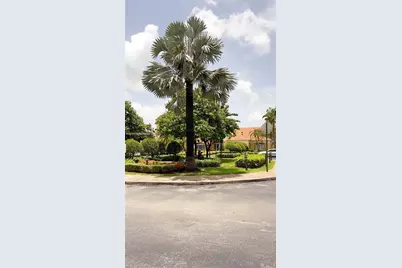 7350 NW 114th Ave #103, Doral, FL 33178 - Photo 15