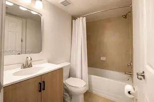 22561 SW 88th Pl, Cutler Bay, FL 33190 - Photo 11