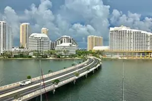 905 Brickell Bay Dr, Miami, FL 33131 - Photo 37