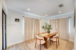 654 NW 45th St, Oakland Park, FL 33309 - Photo 11