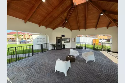 541 NW 82nd Ct #375, Miami, FL 33126 - Photo 37