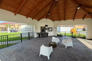541 NW 82nd Ct, Miami, FL 33126 - Photo 37