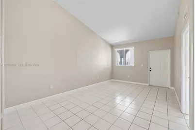 1692 SE 29th Ct #205, Homestead, FL 33035 - Photo 3