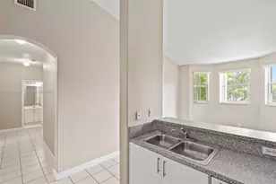 1692 SE 29th Ct, Homestead, FL 33035 - Photo 15