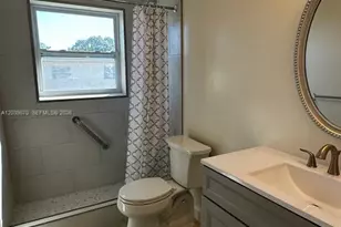 7480 SW 10th St, North Lauderdale, FL 33068 - Photo 9